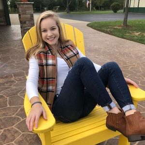 Meet your Posher, Anna